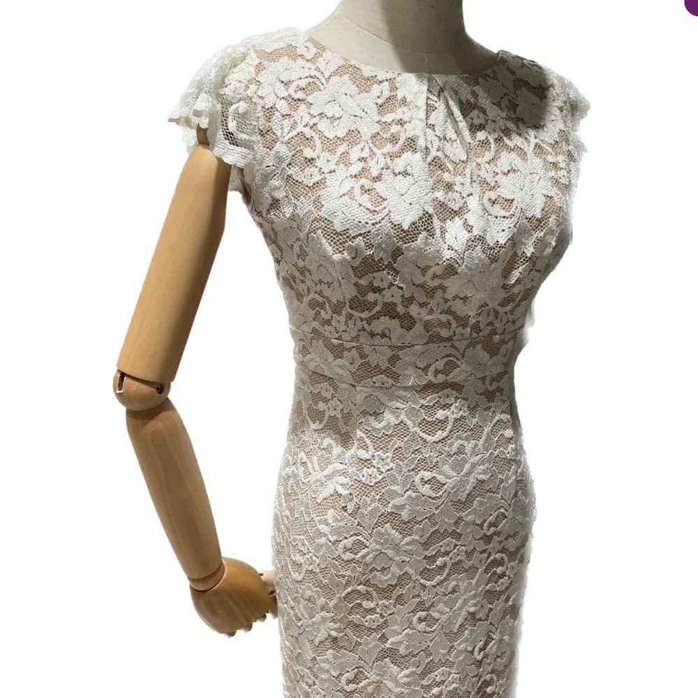White Lace ABS Allen Schwartz Dress. Pre-owned. Size small - Picture 2 of 7